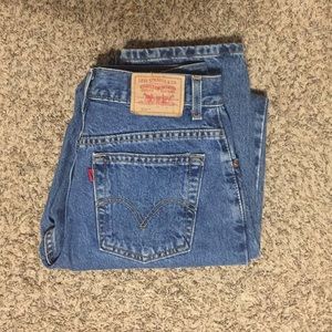 Vintage Levi’s 550 Classic Relaxed Jeans